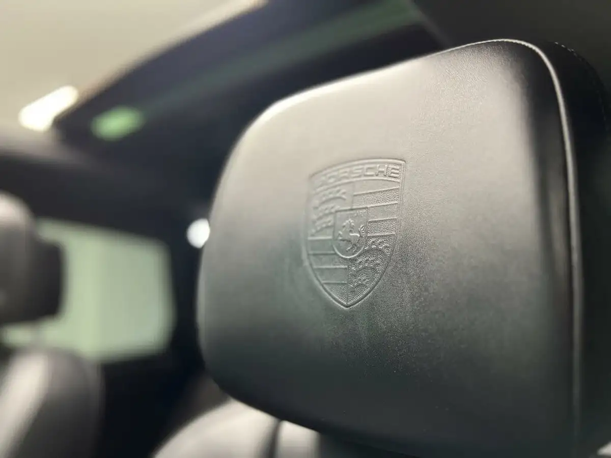2019-porsche-macan-20-big-13