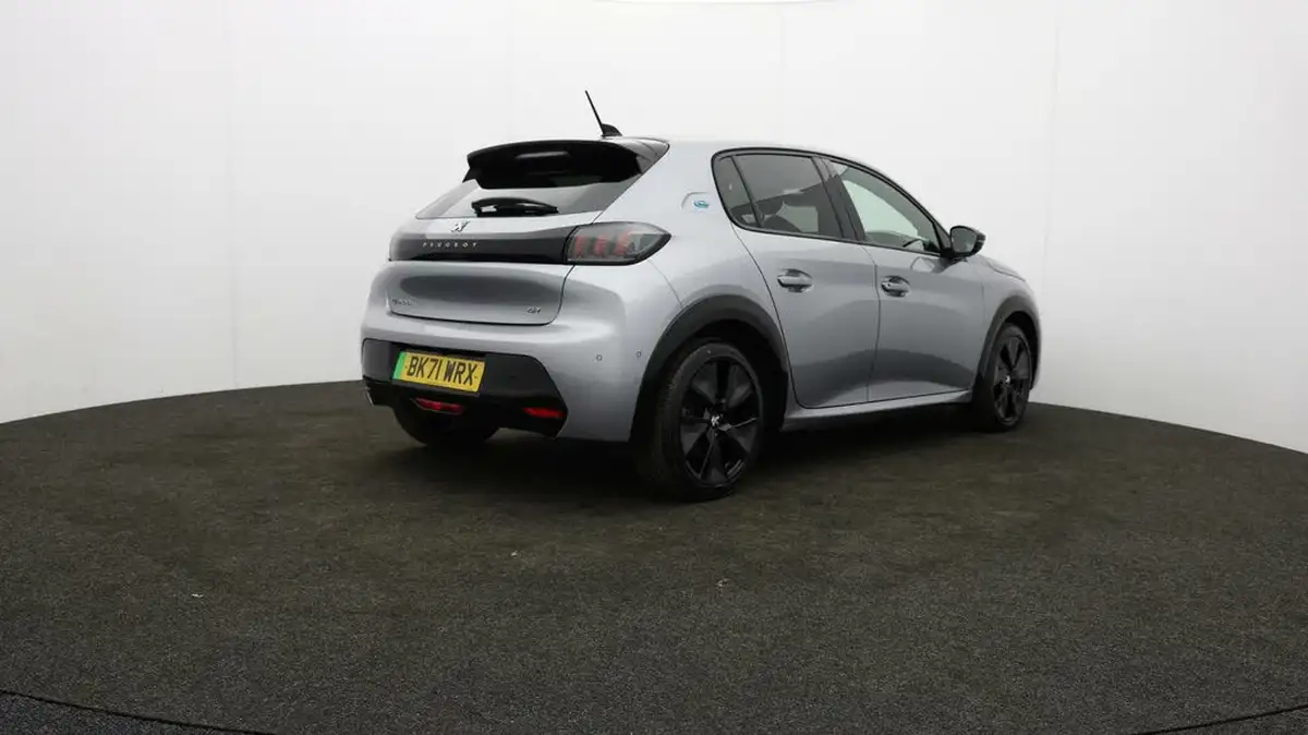 2021-peugeot-208-e-gt-50kwh-big-25