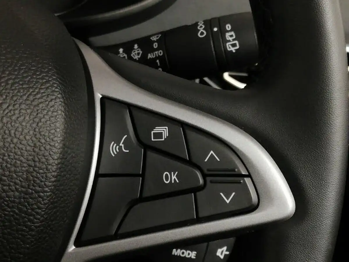 2023-dacia-sandero-stepway-10-tce-essential-90bhp-big-15