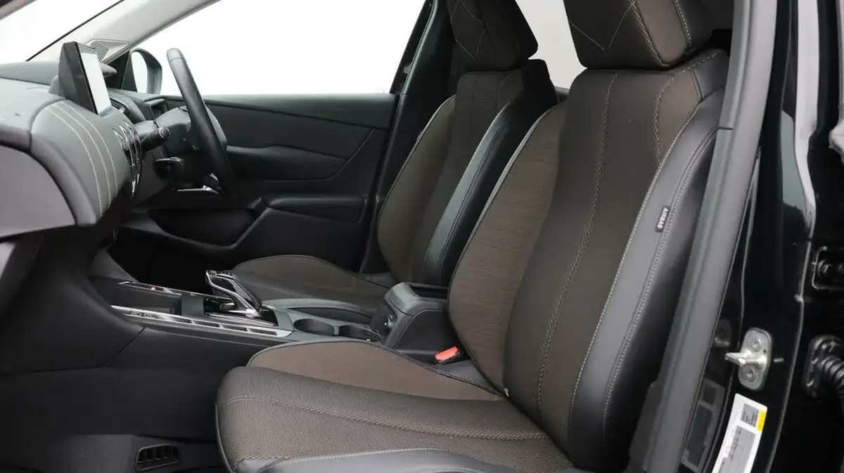 2022-ds-ds-3-crossback-e-tense-bastille-big-14