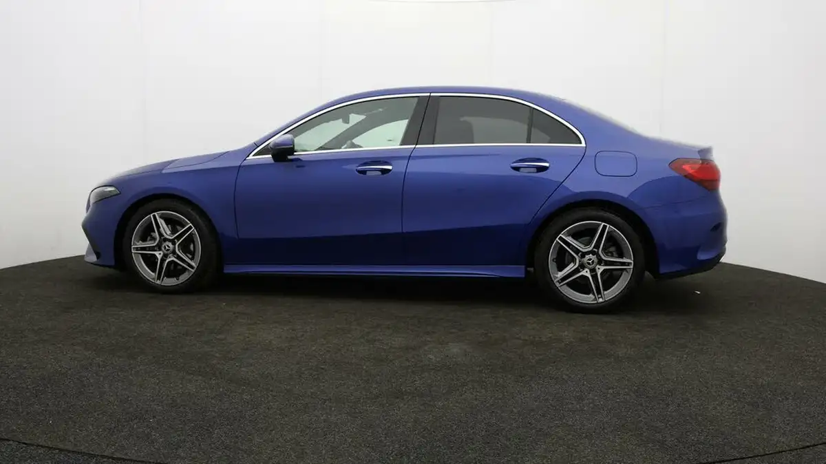 2024-mercedes-benz-a-class-13-a200-amg-line-executive-saloon-4d-big-68