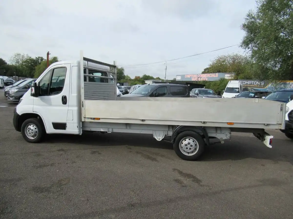 2021-citroen-relay-22bluehdi-35-l3-x-140eu6dt-chassis-cab-big-3