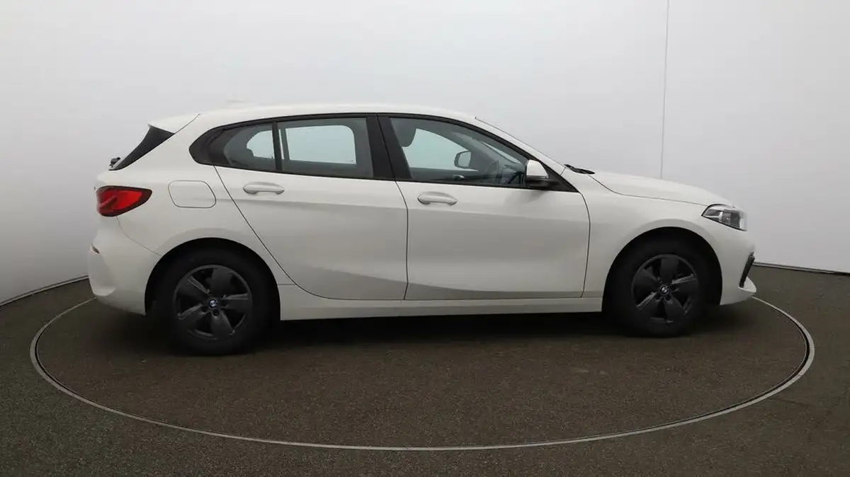 2020-bmw-1-series-15-118i-se-138bhp-big-47