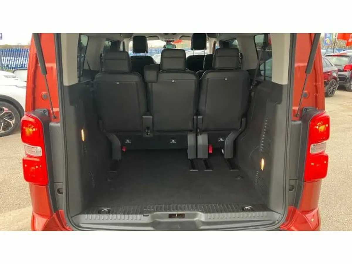 2019-citroen-spacetourer-20bluehdi-flair-xl-big-20