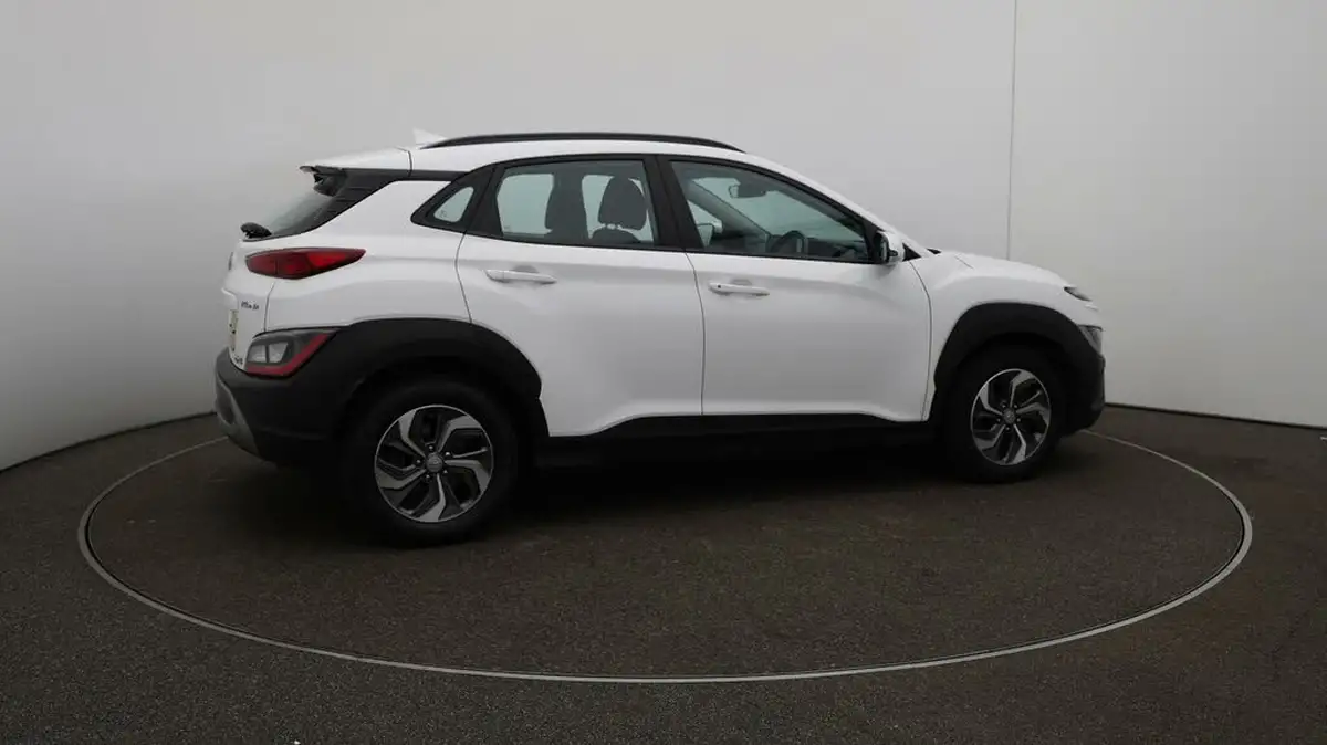 2022-hyundai-kona-16-gdi-se-connect-big-49