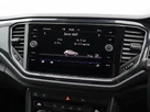 2018-volkswagen-t-roc-16tdi-sel-small-33
