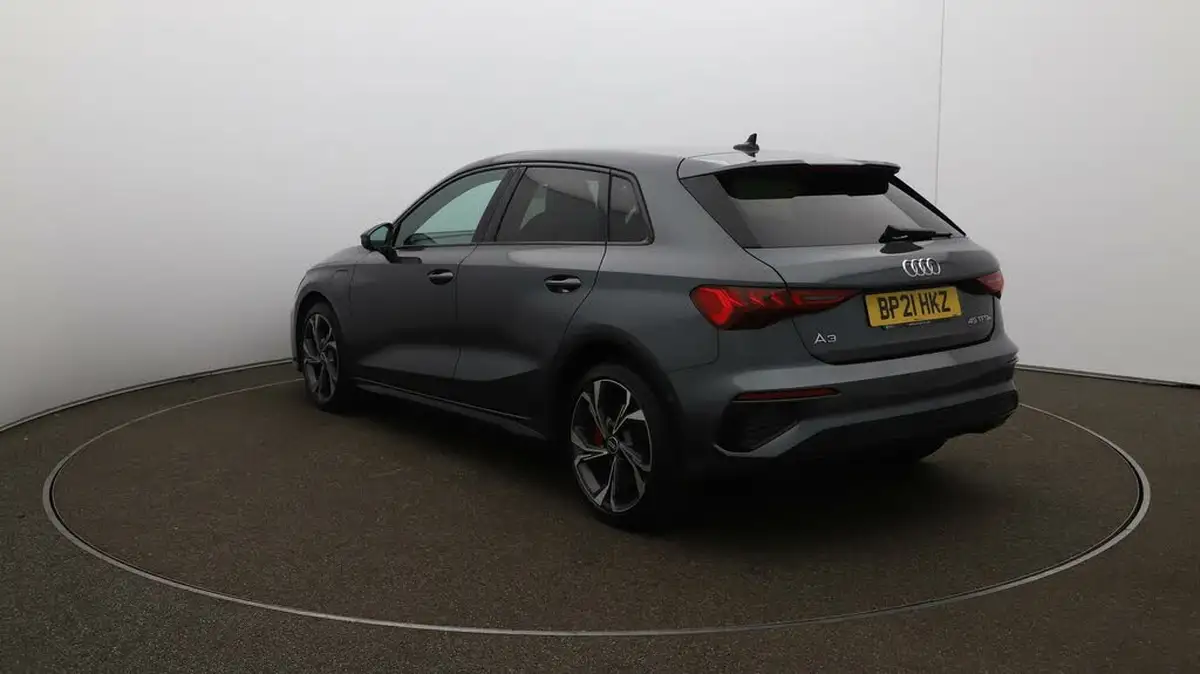 2021-audi-a3-14-45-tfsi-e-s-line-competition-big-62