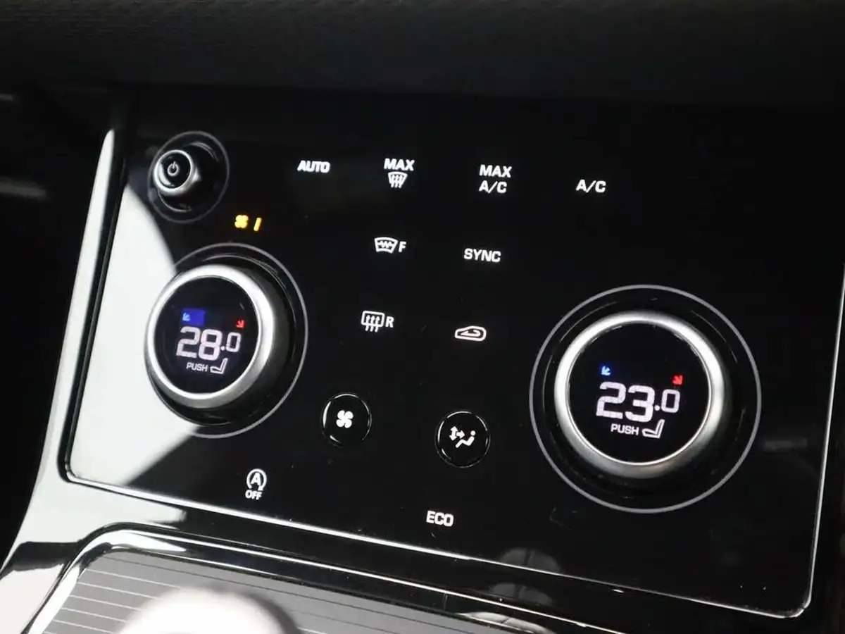 2022-land-rover-range-rover-evoque-20-d165-r-dynamic-s-big-26