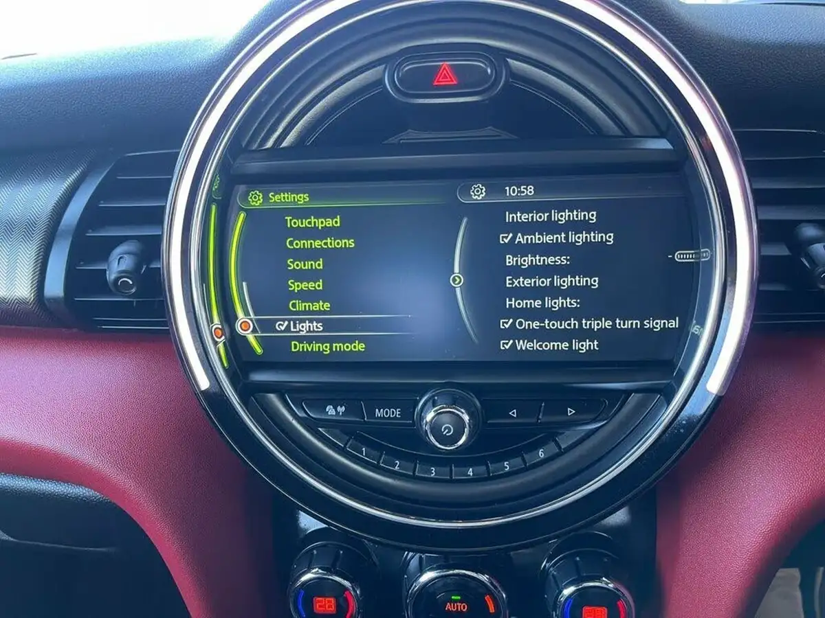 2016-mini-cooper-20-cooper-jcw-big-16