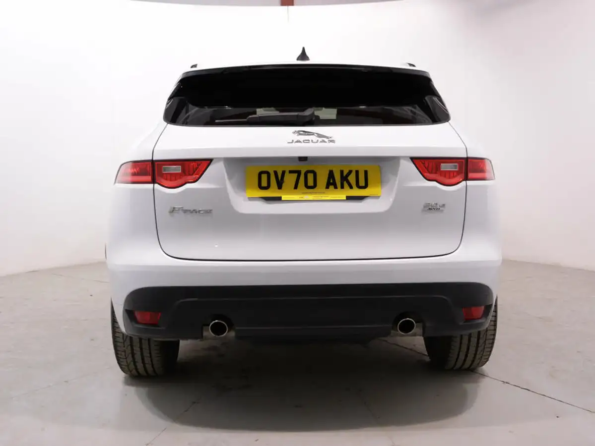 2020-jaguar-f-pace-20-i4d-chequered-flag-240ps-big-5
