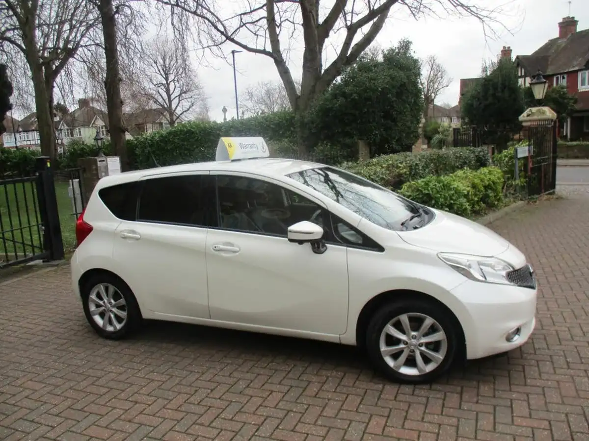 2015-nissan-note-12-dig-s-tekna-big-4