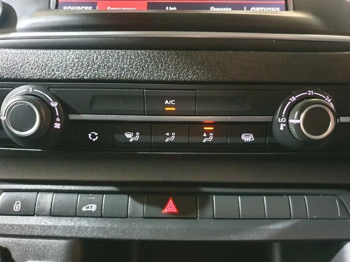 2019-citroen-dispatch-20bluehdi-enterprise-m-1400-120pseu6d-ss-panel-big-18