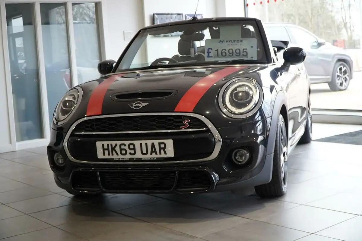 2019-mini-cooper-20-cooper-s-sport-189bhp-convertible-2d-big-14