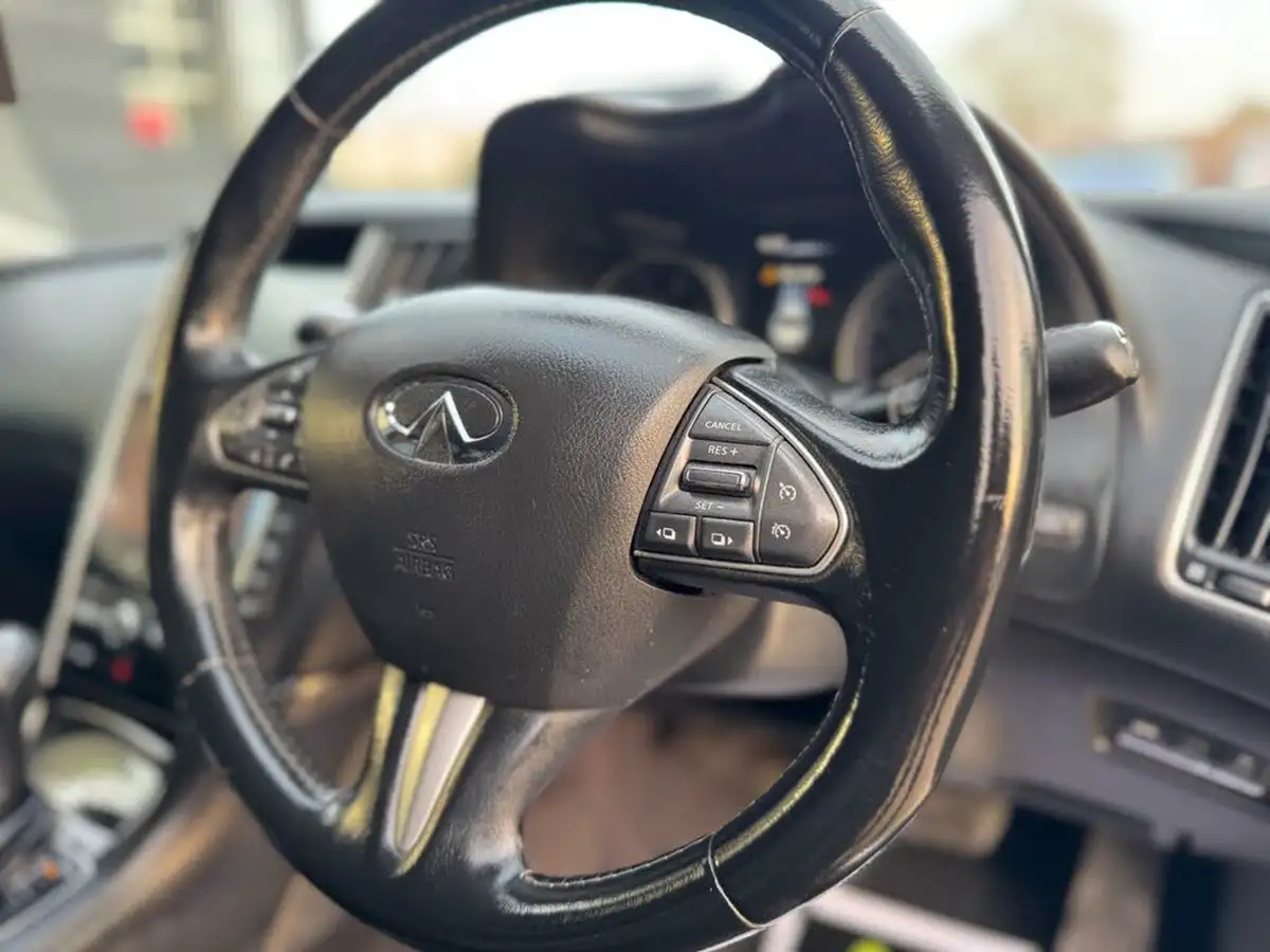 2015-infiniti-q50-22td-premium-170ps-auto-big-37
