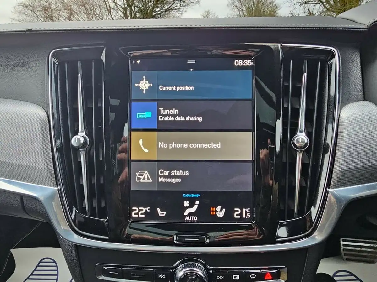 2020-volvo-v90-20-t8-r-design-plus-big-22