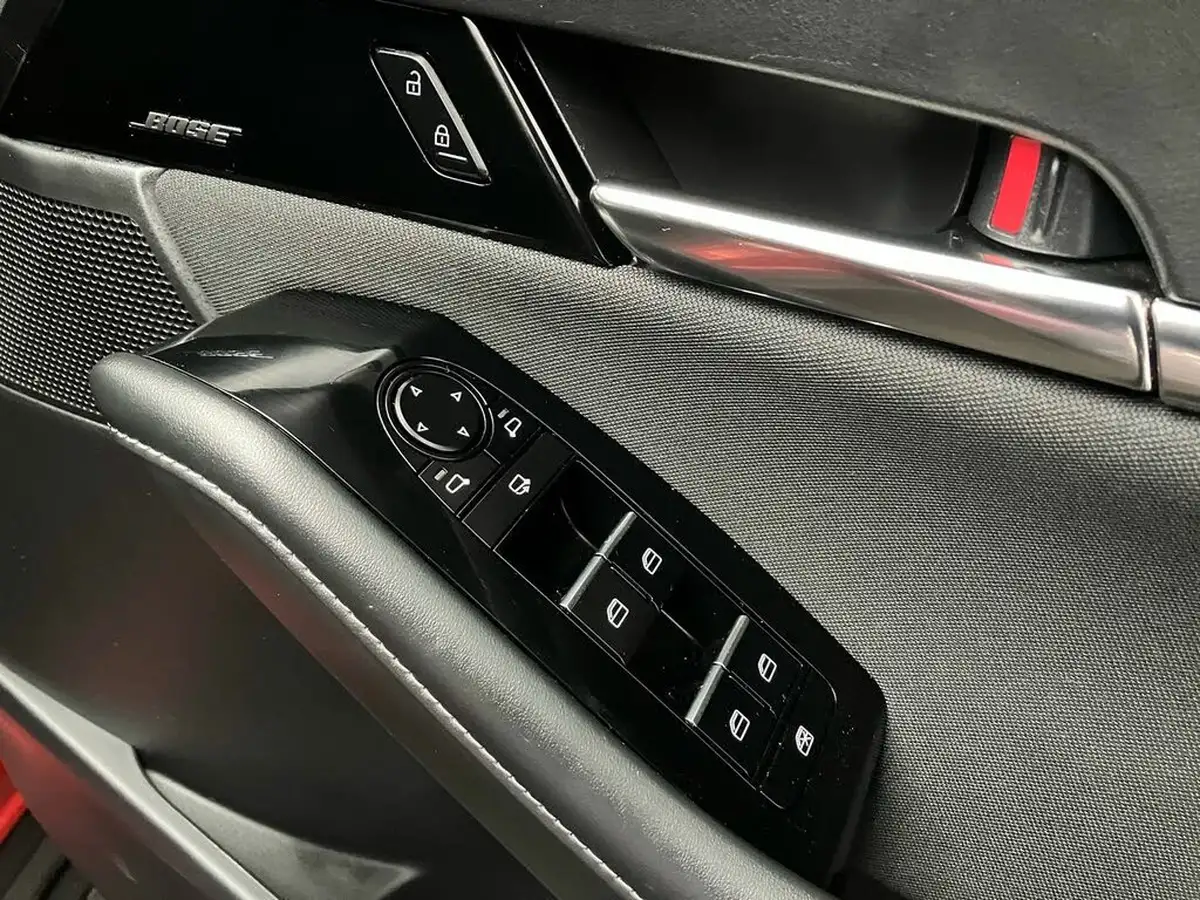 2023-mazda-cx-30-20-e-skyactiv-x-exclusive-line-big-16