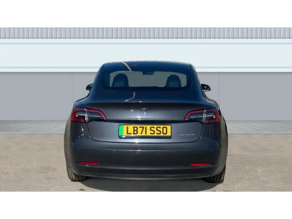 2021-tesla-model-3-e-long-range-awd-big-5