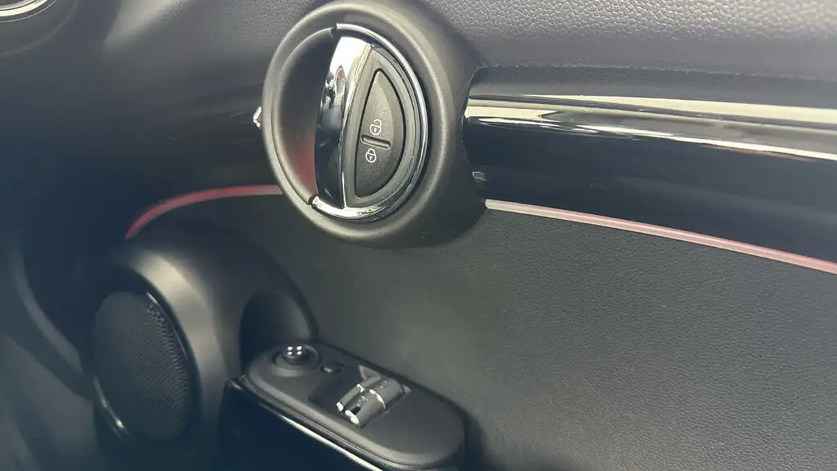 2021-mini-cooper-e-cooper-s-1-big-22