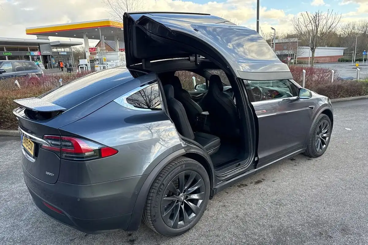 2019-tesla-model-x-e-100d-big-32