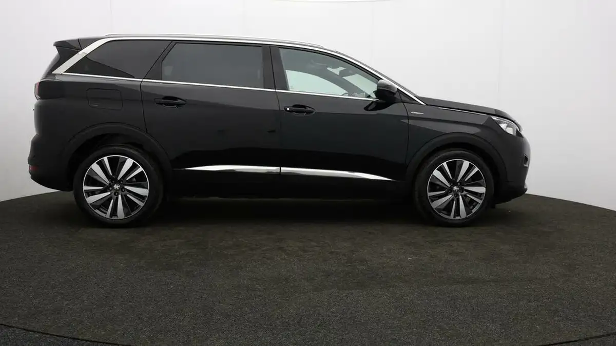 2019-peugeot-5008-suv-15-bluehdi-gt-line-premium-big-2