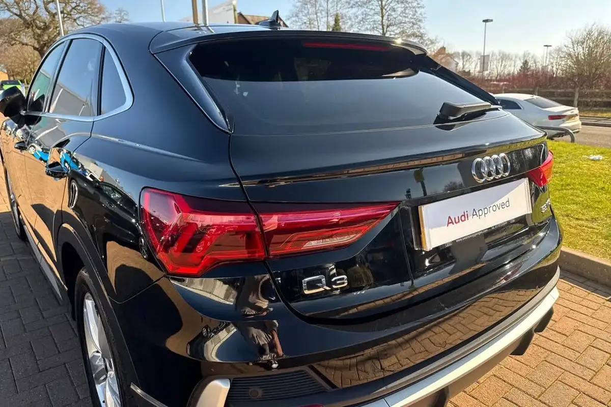 2022-audi-q3-15-35-tfsi-s-line-cod-sportback-big-7