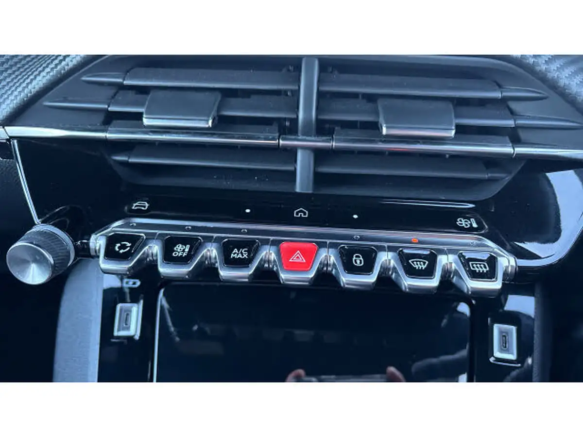 2024-peugeot-2008-suv-12-puretech-gt-130ps-eat8-big-33
