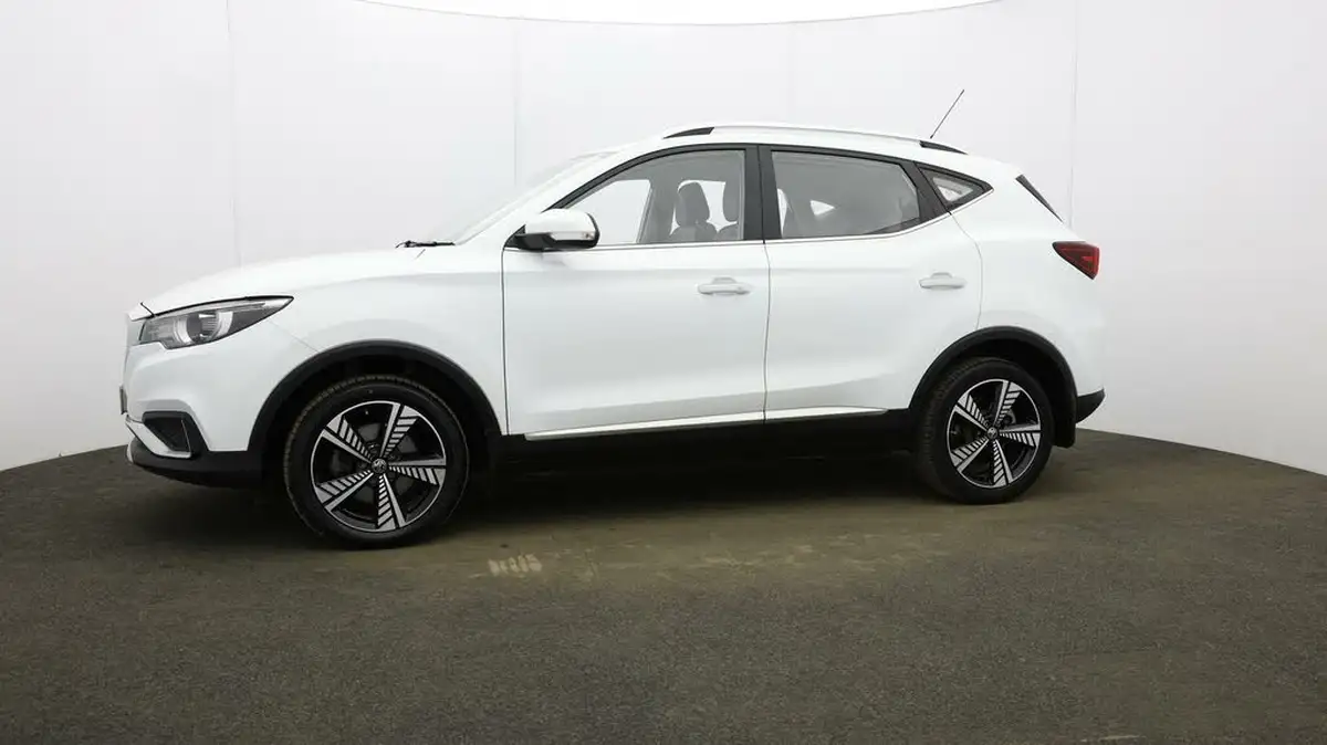2020-mg-zs-suv-e-exclusive-ev-big-32
