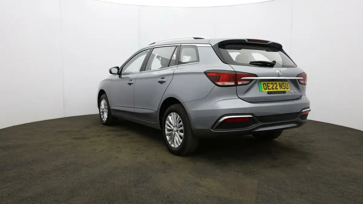 2022-mg-mg5-e-exclusive-ev-long-range-big-41