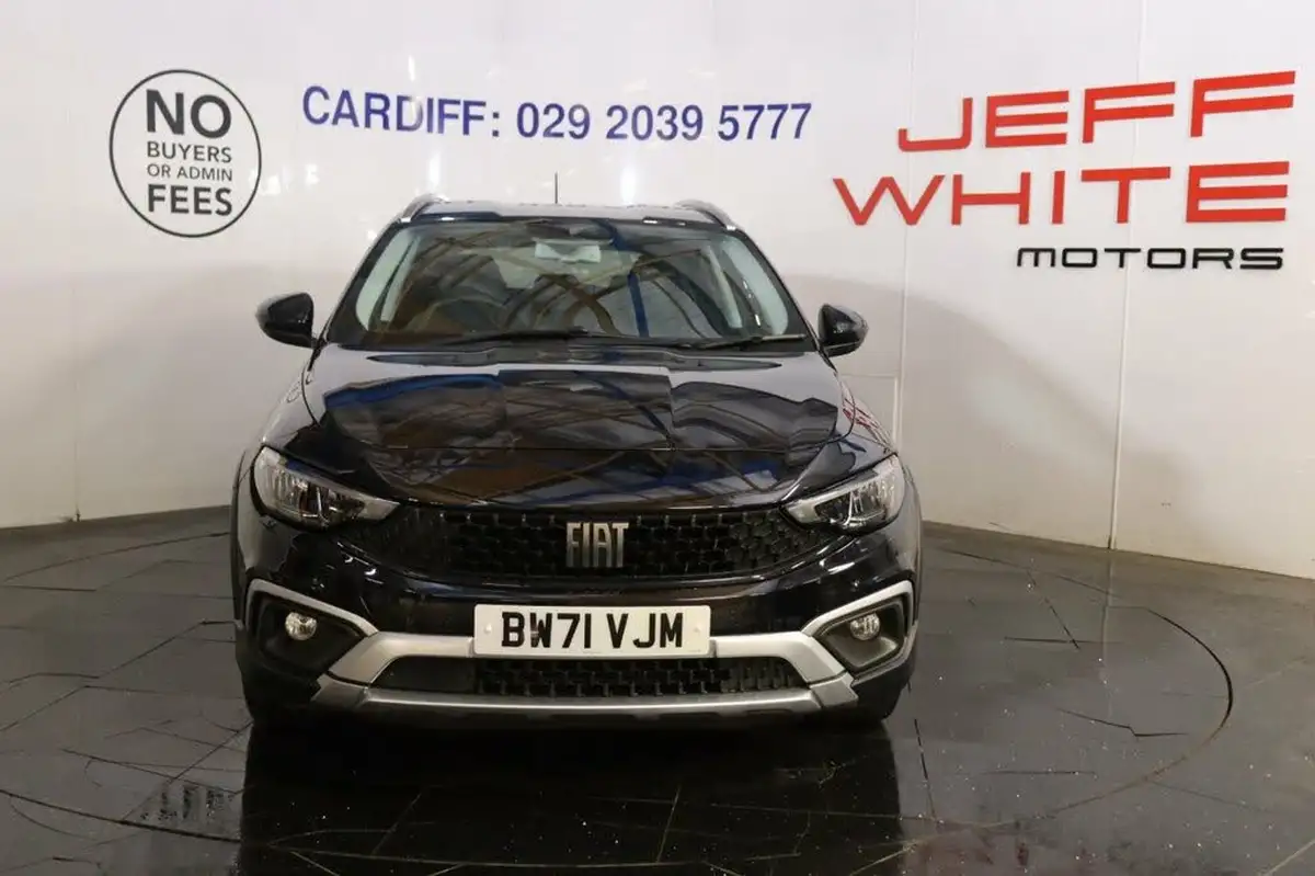 2021-fiat-tipo-10-cross-big-3