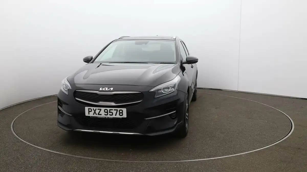 2022-kia-xceed-16-gdi-4-big-38