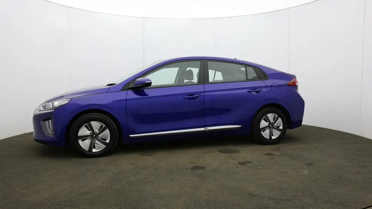 2021-hyundai-ioniq-16-gdi-premium-se-hybrid-big-31