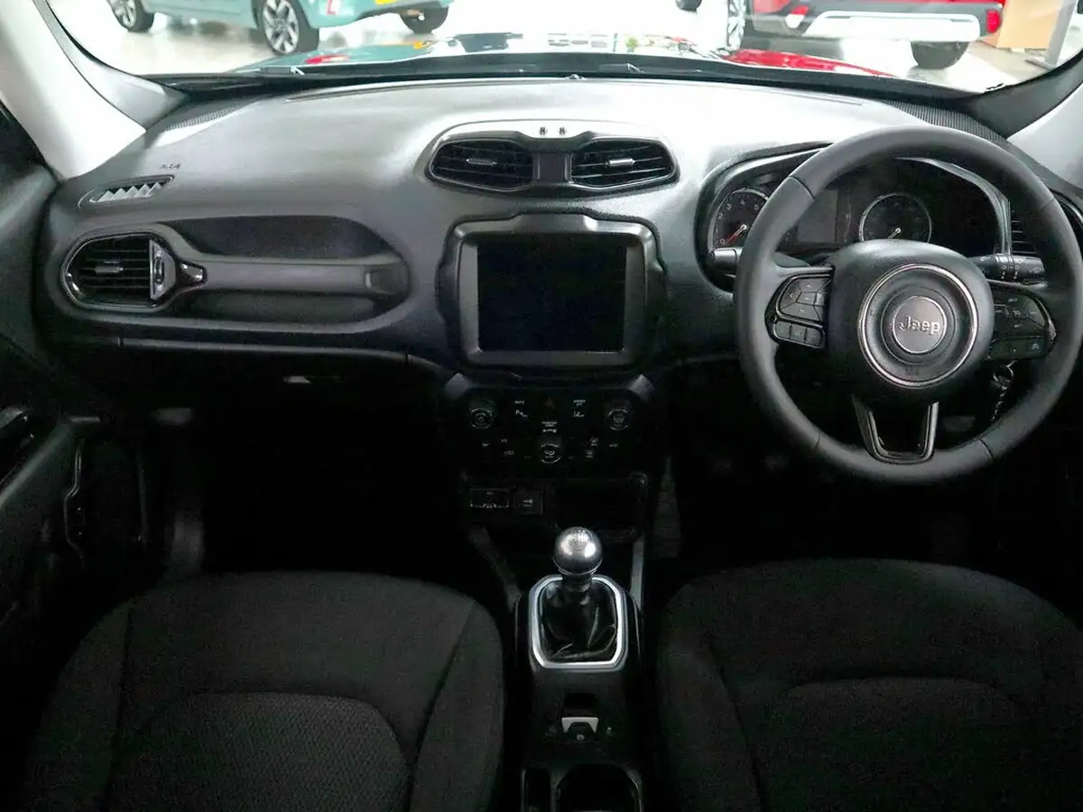2021-jeep-renegade-10-gse-night-eagle-big-21