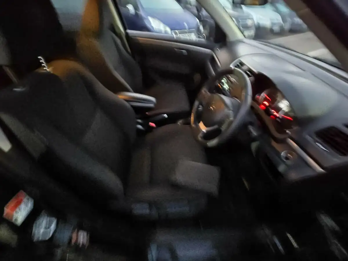 2012-suzuki-swift-12-sz4-5d-auto-big-14