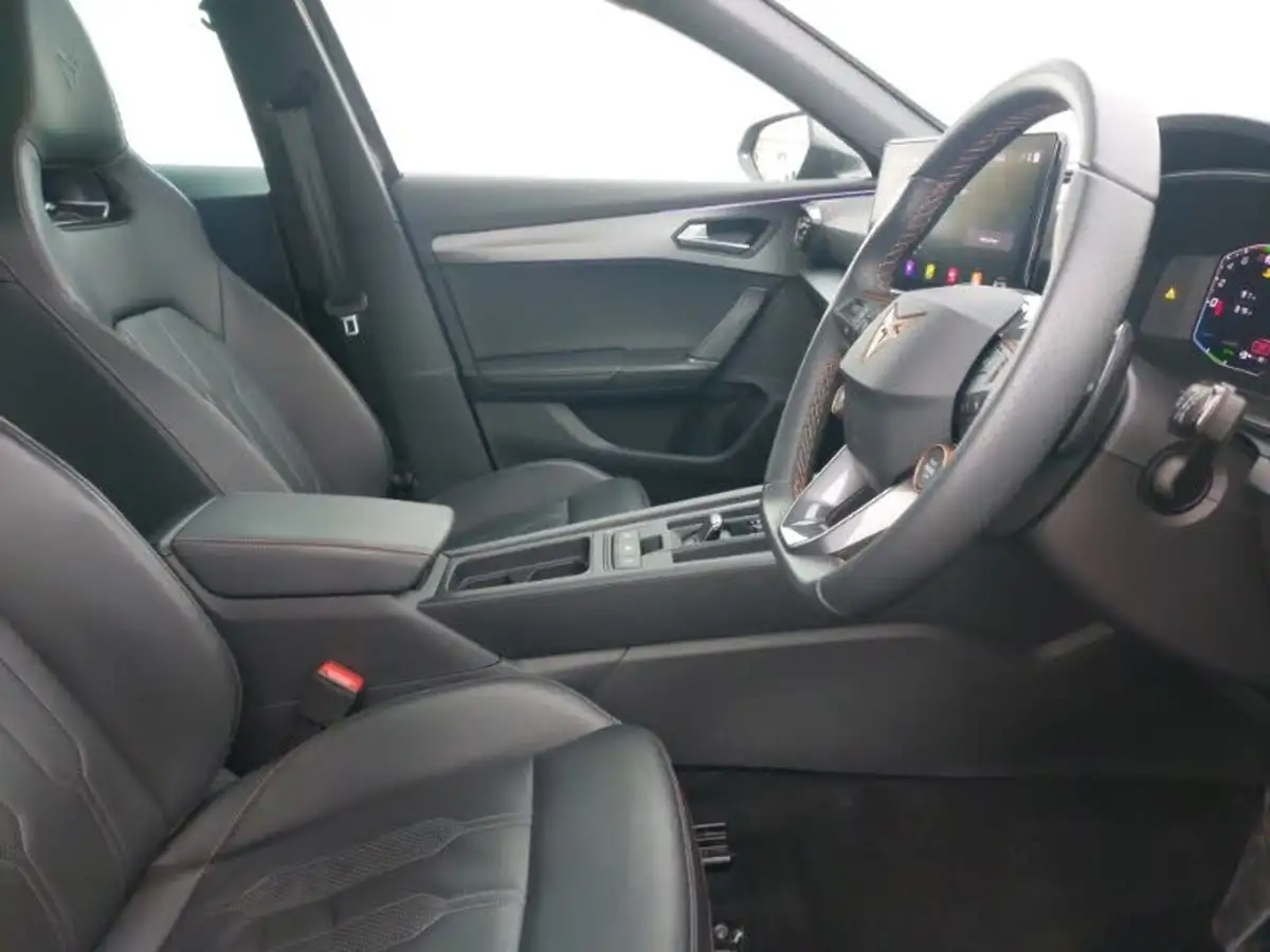 2021-cupra-formentor-14-e-hybrid-vz2-big-10