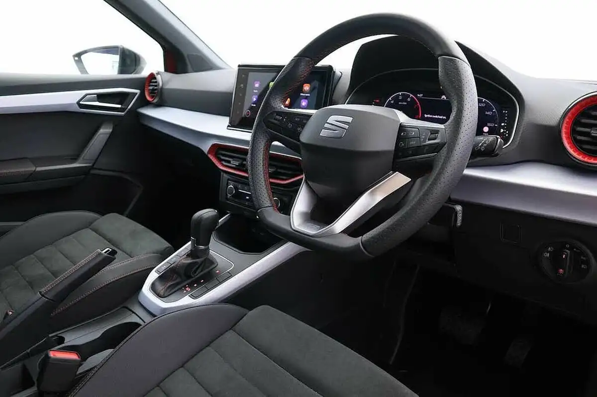 2024-seat-arona-10-tsi-fr-sport-115ps-dsg-big-5