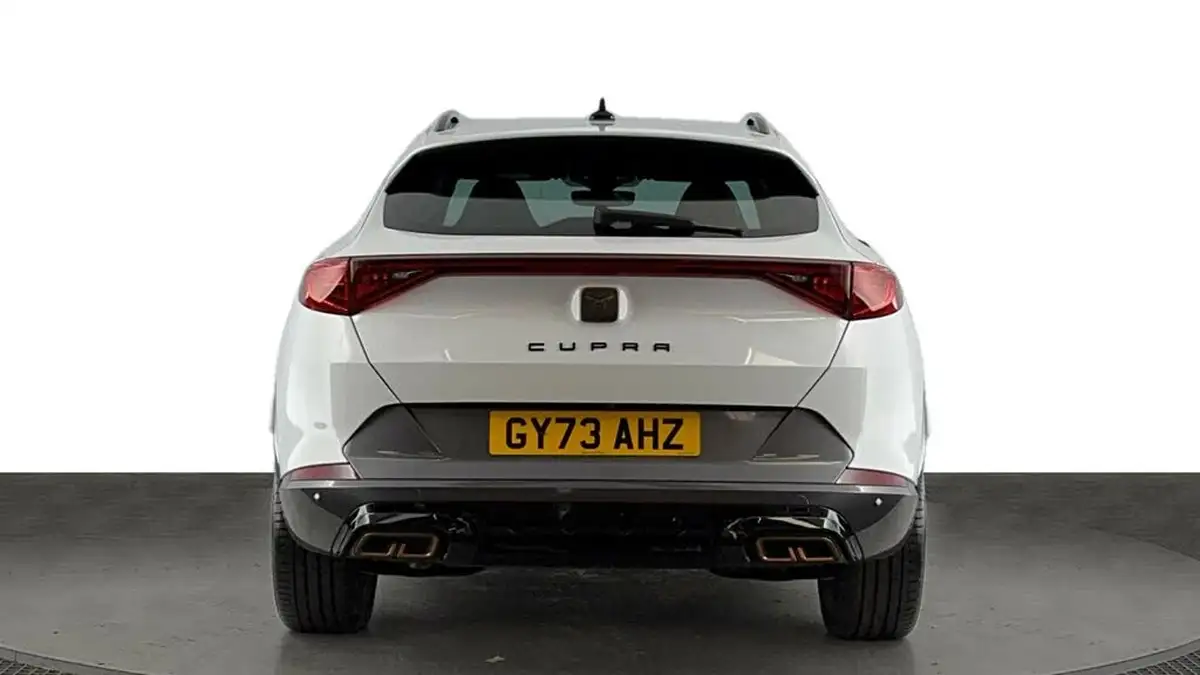 2023-cupra-formentor-14-e-hybrid-v2-big-4
