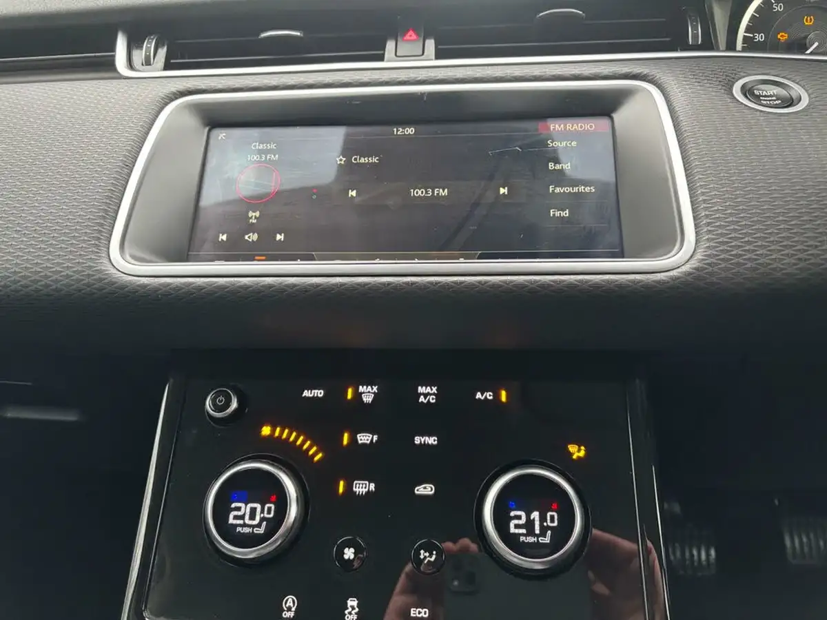 2020-land-rover-range-rover-evoque-20-d150-big-9