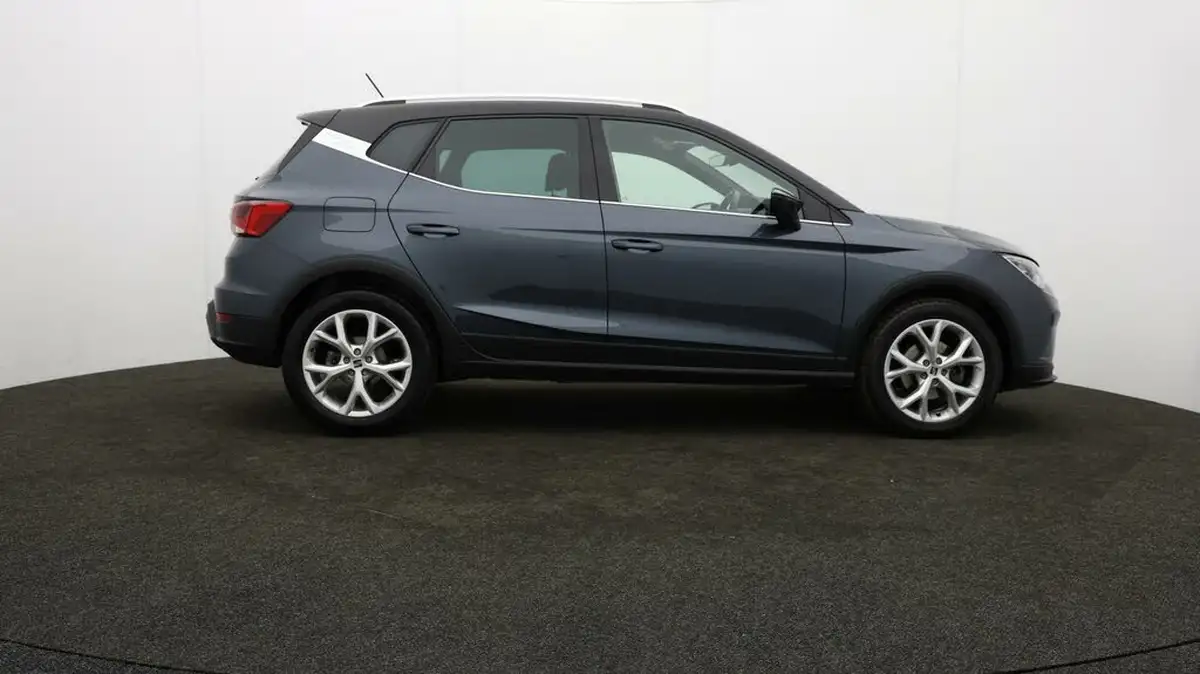 2022-seat-arona-10-tsi-fr-big-36
