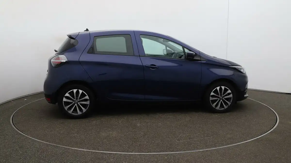 2022-renault-zoe-e-gt-line-big-47