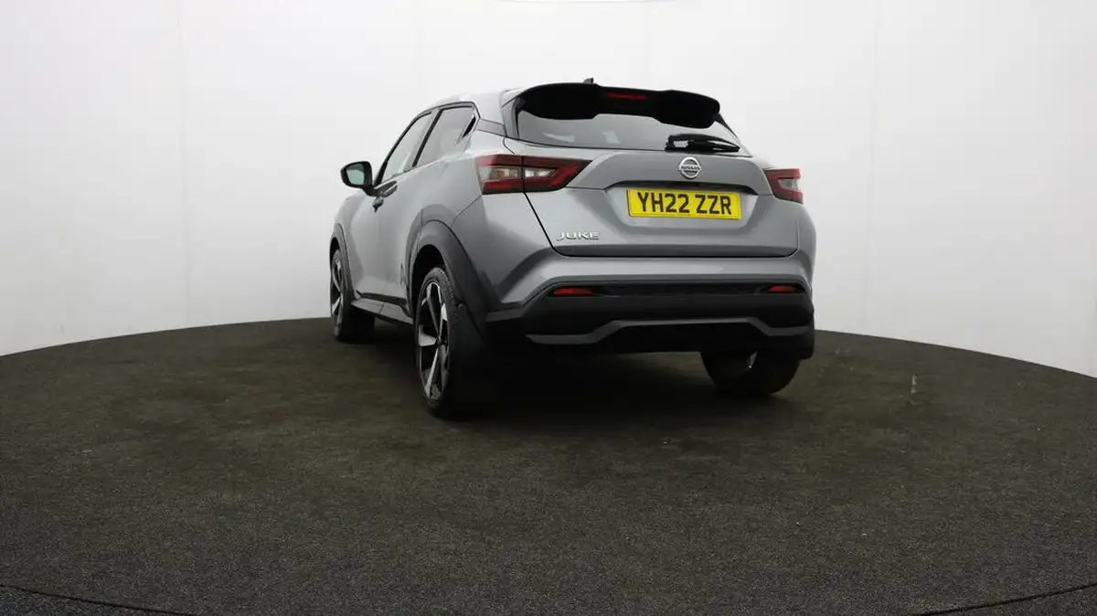 2022-nissan-juke-10-dig-t-tekna-big-75