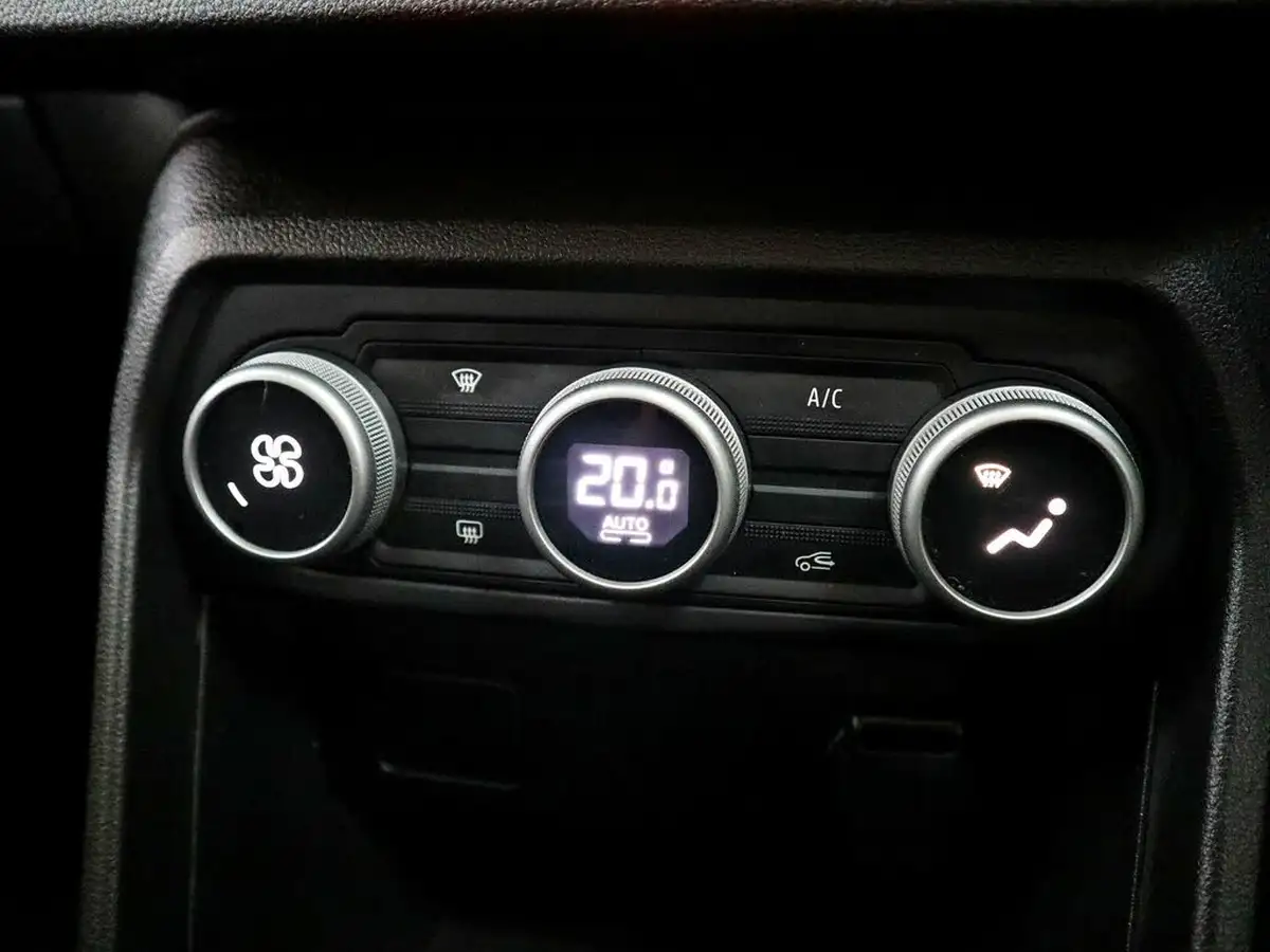2023-dacia-jogger-10-tce-expression-big-27