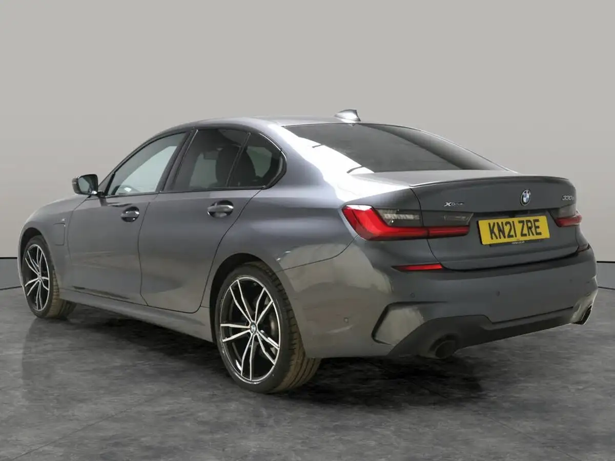 2021-bmw-3-series-20-330e-xdrive-m-sport-saloon-4d-big-8