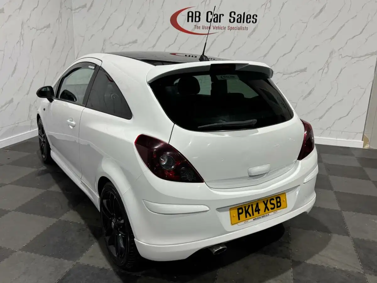 2014-vauxhall-corsa-12-3d-big-7