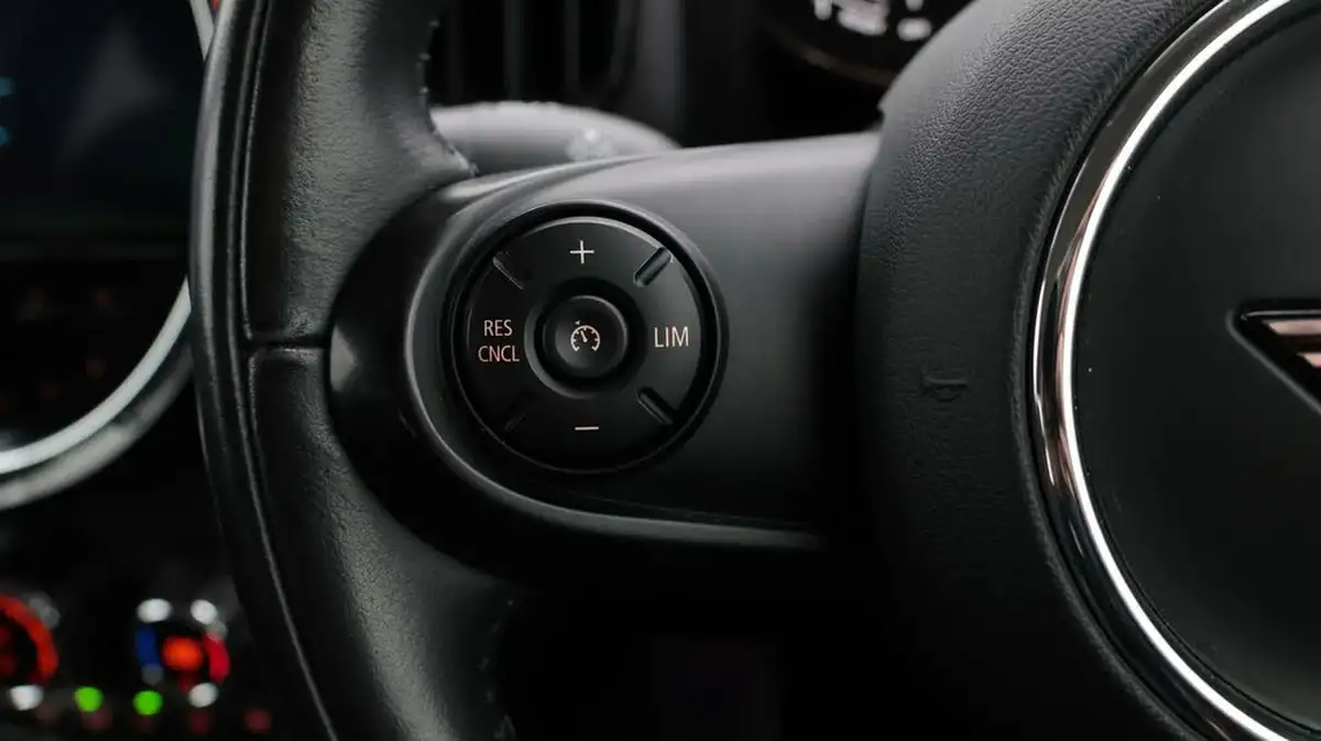 2021-mini-countryman-15-cooper-classic-comfort-auto-big-22
