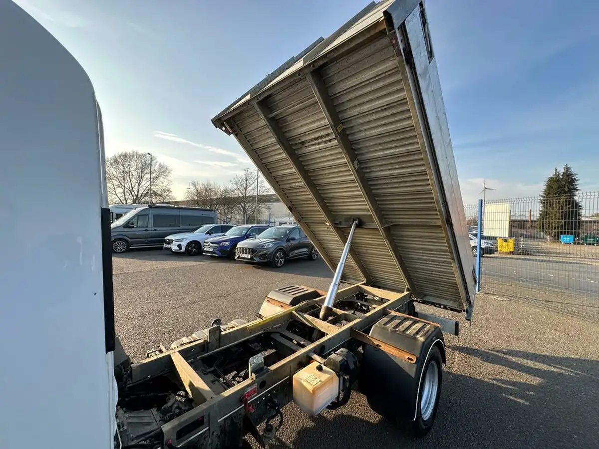 2017-isuzu-truck-n-30td-n35120-s-grafter-dropside-truck-big-20
