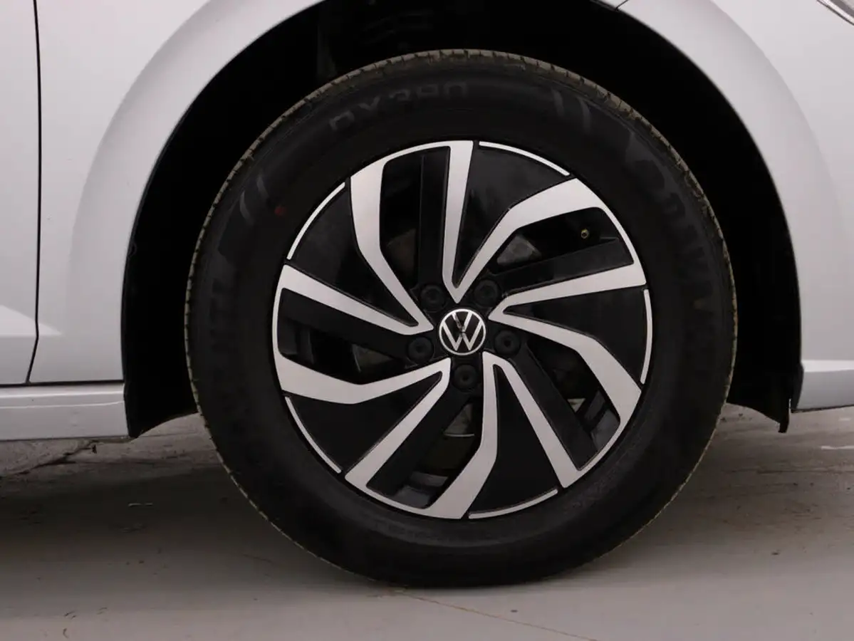 2023-volkswagen-polo-10-tsi-life-dsg-big-9