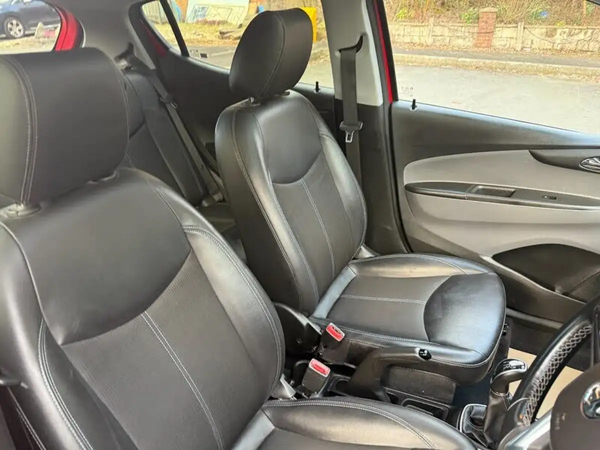 2015-vauxhall-viva-10i-sl-big-15