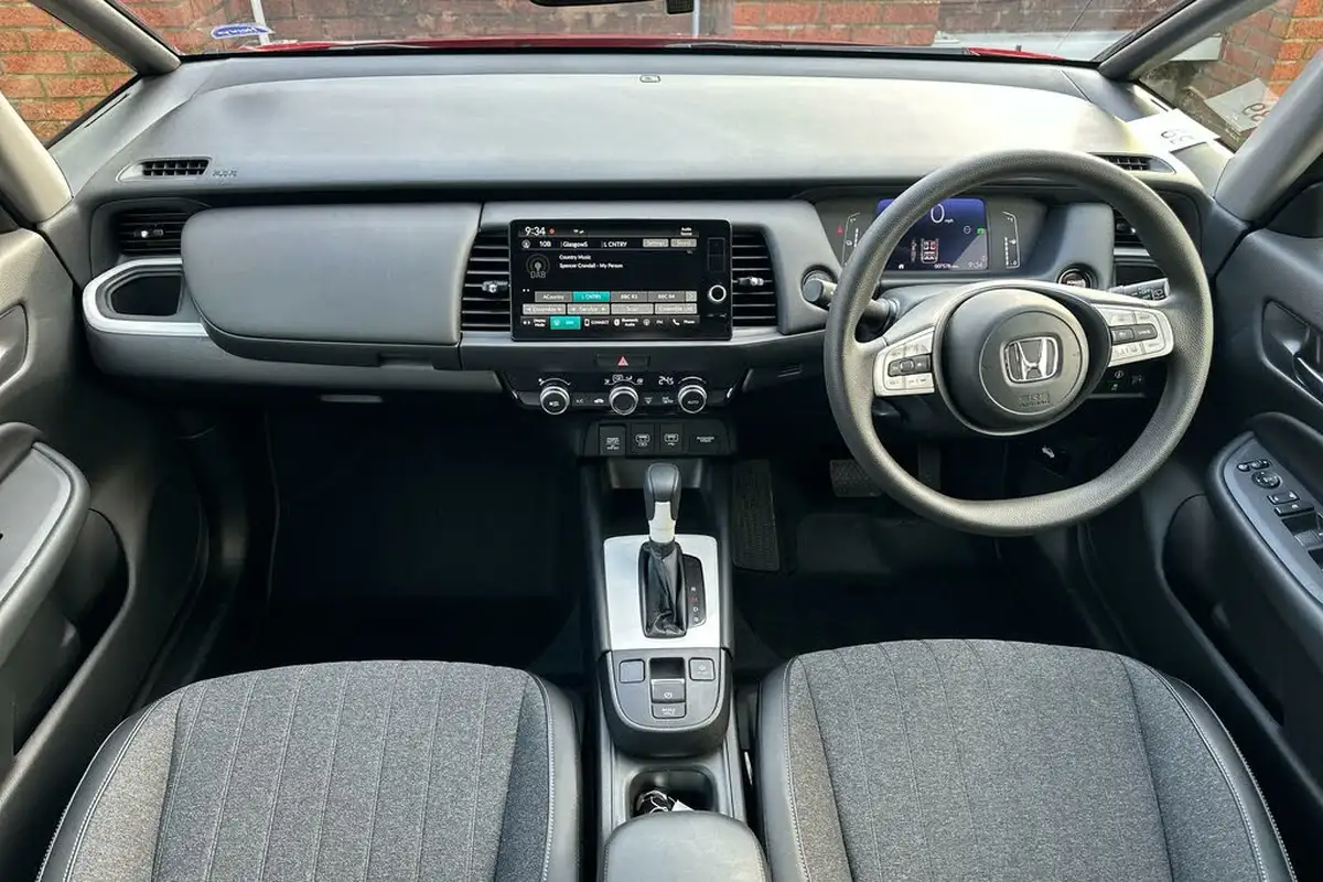 2021-honda-jazz-15-i-mmd-sr-109ps-big-4