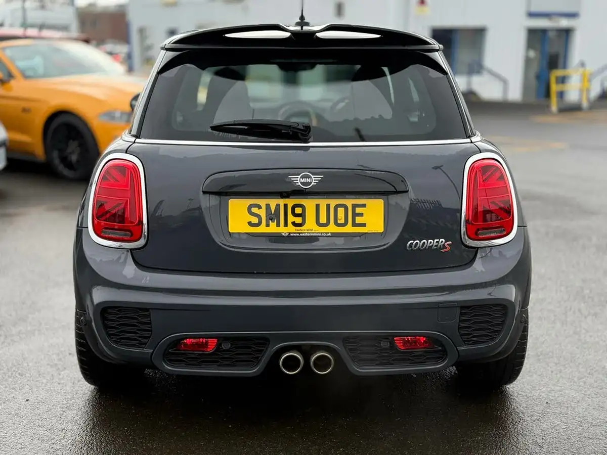 2019-mini-cooper-20-cooper-s-sport-189bhp-hatchback-3d-auto-big-5