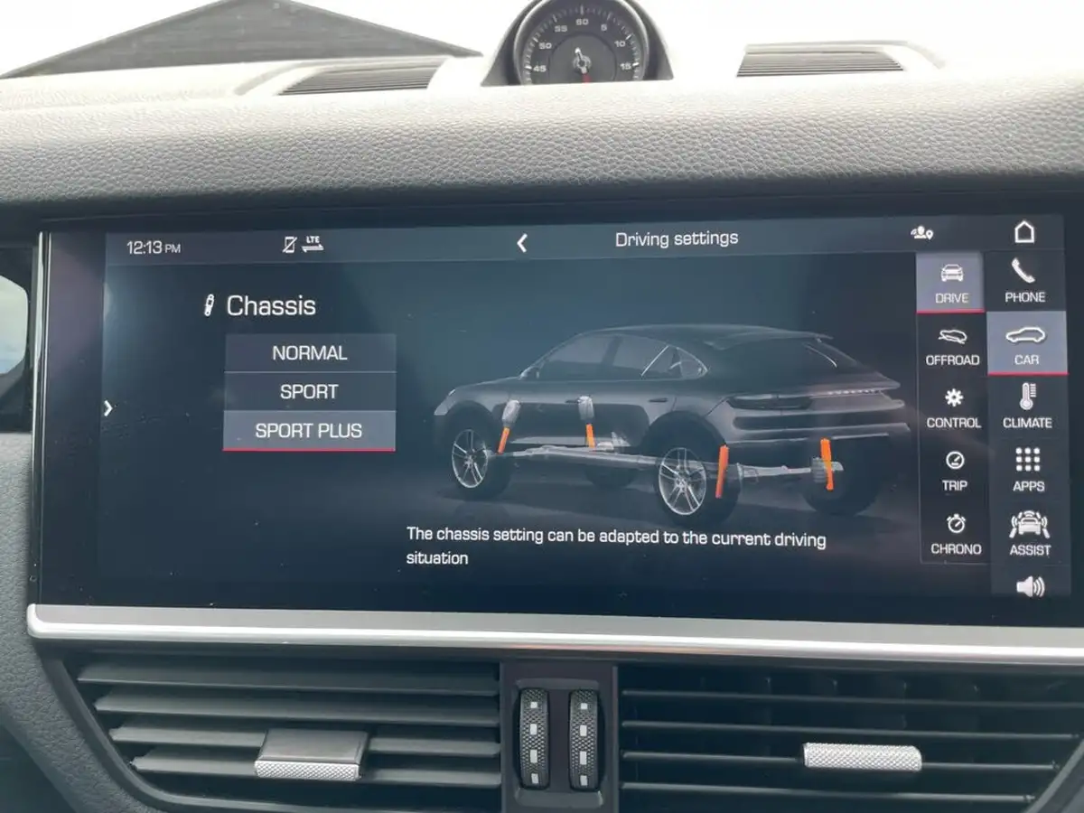 2019-porsche-cayenne-30-v6-coupe-big-21